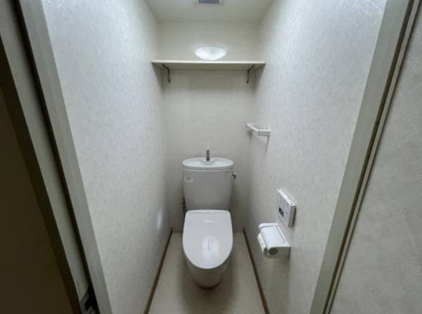 神戸市須磨区友が丘、中古マンションのトイレ画像です