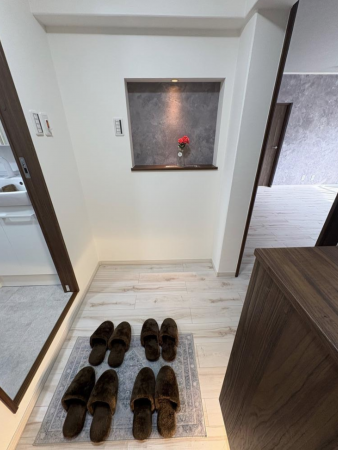 神戸市須磨区横尾、中古マンションの玄関画像です