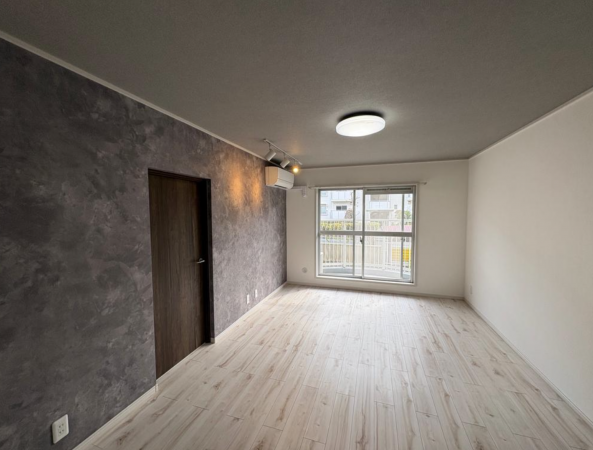 神戸市須磨区横尾、中古マンションの内装画像です