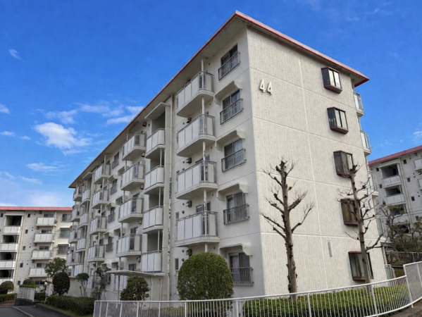 神戸市須磨区横尾、中古マンションの外観画像です