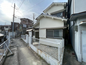 神戸市須磨区車、中古一戸建ての外観画像です