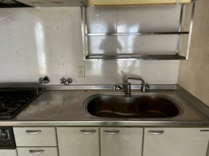 神戸市須磨区車、中古マンションのキッチン画像です
