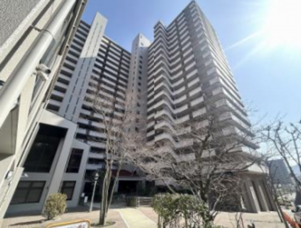 神戸市須磨区清水台、中古マンションの外観画像です