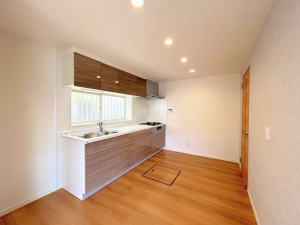 神戸市須磨区東白川台、中古一戸建てのキッチン画像です