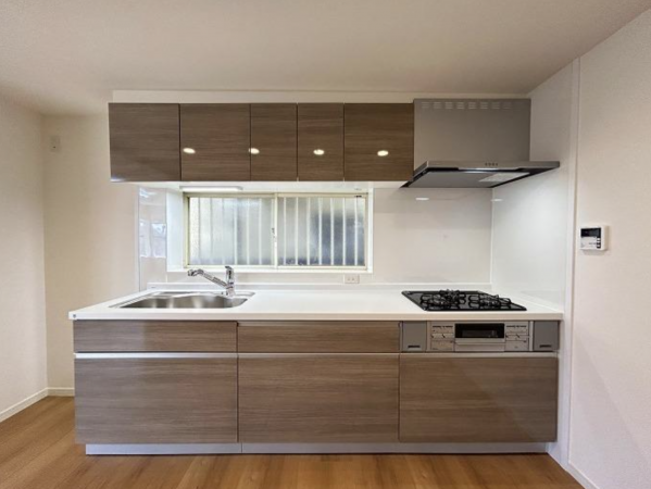 神戸市須磨区東白川台、中古一戸建てのキッチン画像です