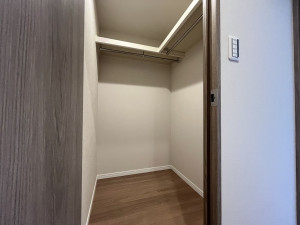神戸市須磨区中落合、中古マンションの収納画像です