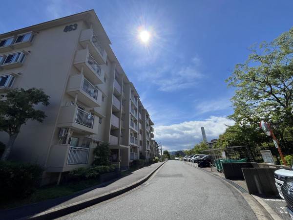 神戸市須磨区中落合、中古マンションの外観画像です