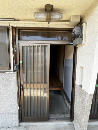 神戸市須磨区禅昌寺町、中古一戸建ての玄関画像です