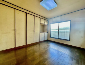 神戸市須磨区行幸町、中古一戸建ての内装画像です