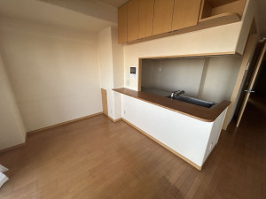 神戸市須磨区大池町、中古マンションの居間画像です