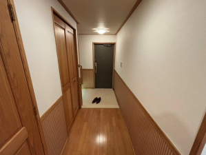 神戸市須磨区道正台、中古マンションの玄関画像です