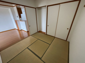 神戸市須磨区道正台、中古マンションの内装画像です