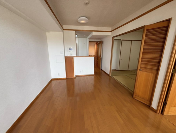 神戸市須磨区道正台、中古マンションの内装画像です
