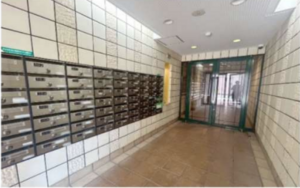 神戸市須磨区寺田町、中古マンションのエントランス画像です