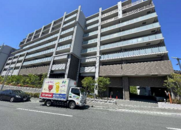 神戸市須磨区桜の杜、中古マンションの外観画像です