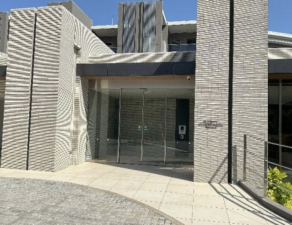 神戸市須磨区潮見台町、中古マンションの外観画像です