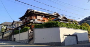 神戸市須磨区高倉台、中古一戸建ての外観画像です