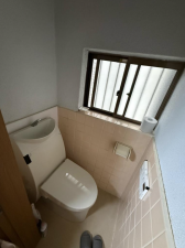 神戸市須磨区養老町、中古一戸建てのトイレ画像です