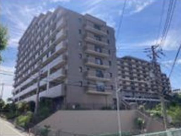 神戸市須磨区白川台、中古マンションの外観画像です