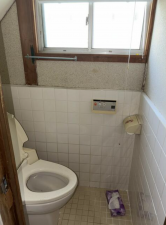神戸市須磨区禅昌寺町、中古一戸建てのトイレ画像です