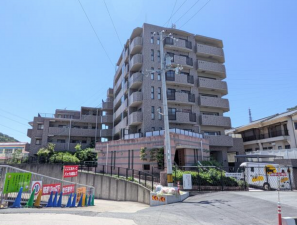 神戸市須磨区妙法寺、中古マンションの外観画像です