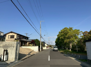 神戸市須磨区北落合、新築一戸建ての前面道路を含む現地写真画像です