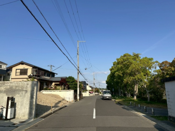 神戸市須磨区北落合、新築一戸建ての前面道路を含む現地写真画像です