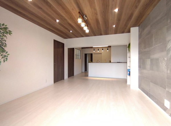 神戸市須磨区友が丘、中古マンションの内装画像です