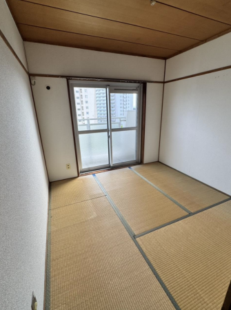 神戸市須磨区高倉台、中古マンションの内装画像です