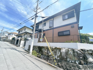 神戸市須磨区菅の台、中古一戸建ての外観画像です