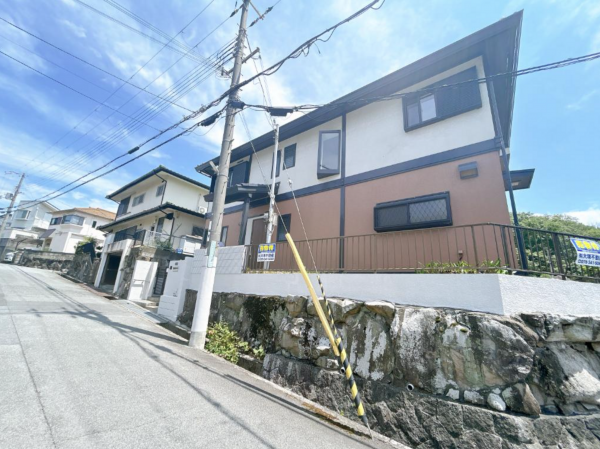 神戸市須磨区菅の台、中古一戸建ての外観画像です