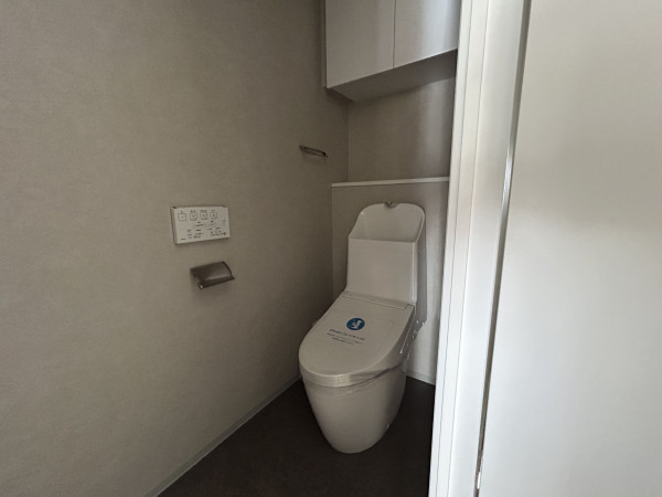神戸市須磨区道正台、中古マンションのトイレ画像です