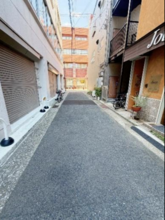 神戸市須磨区平田町、土地の前面道路を含む現地写真画像です