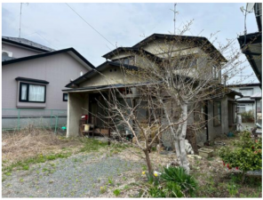 八戸市大字売市、土地の画像です