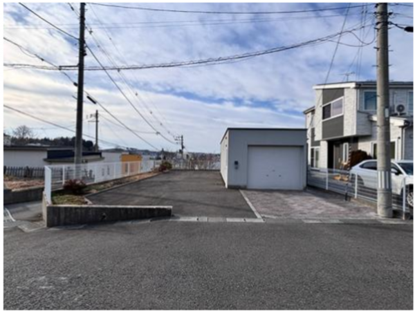 八戸市大字新井田、土地の画像です