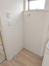 八戸市小中野、新築一戸建ての画像です