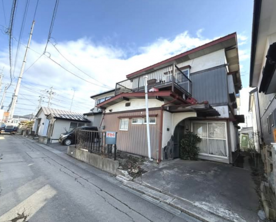 八戸市根城、中古一戸建ての画像です