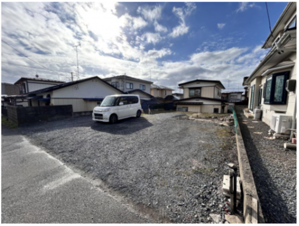 八戸市大字鮫町、中古一戸建ての画像です