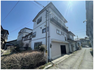 八戸市大字湊町、中古一戸建ての画像です