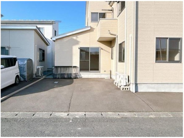 八戸市諏訪、中古一戸建ての画像です