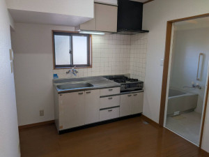 八戸市諏訪、中古一戸建ての画像です
