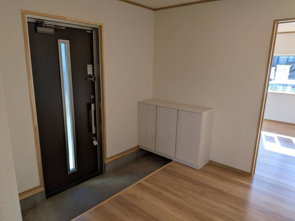 八戸市大字鮫町、中古一戸建ての画像です