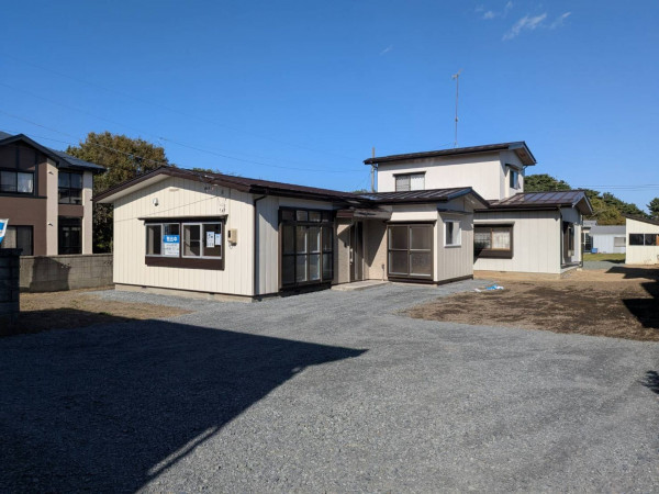 八戸市大字鮫町、中古一戸建ての画像です