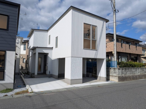 八戸市白銀、中古一戸建ての画像です