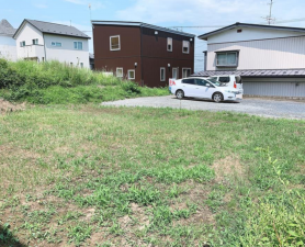 八戸市根城、土地の画像です