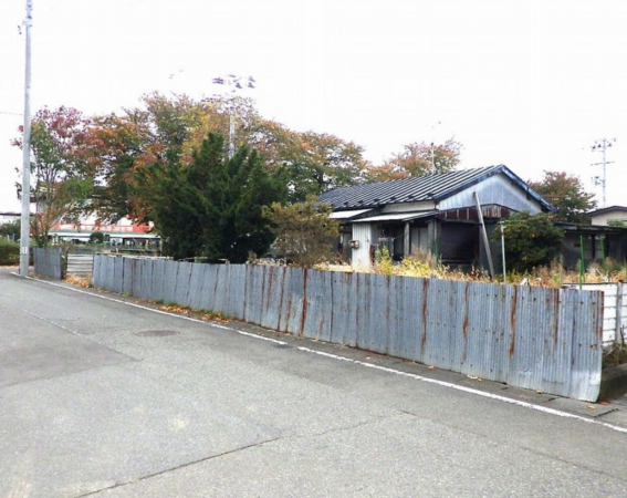八戸市白銀、土地の画像です