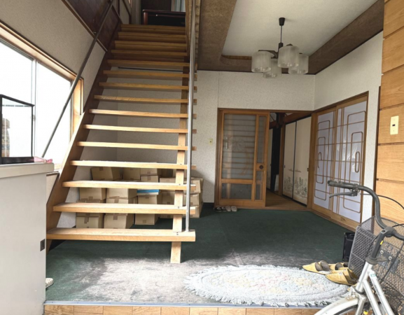 八戸市大字白銀町、中古一戸建ての画像です