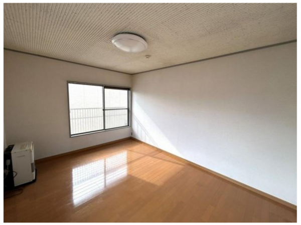 八戸市高州、中古一戸建ての画像です