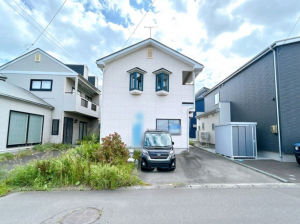 八戸市湊高台、中古一戸建ての画像です