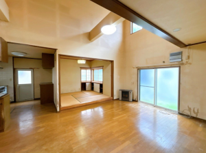 八戸市湊高台、中古一戸建ての画像です